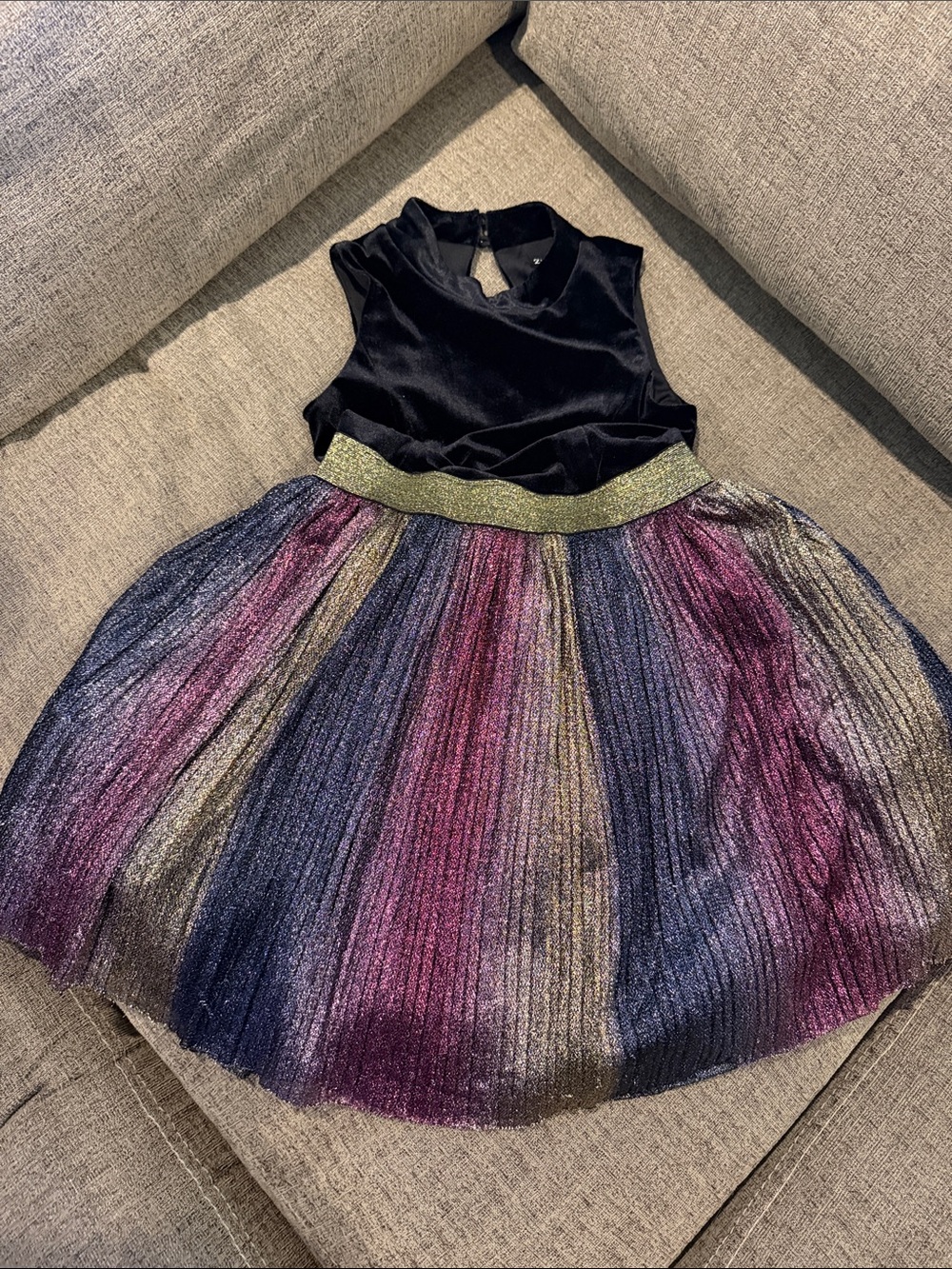 Zunie Velvet High-Neck Black Top